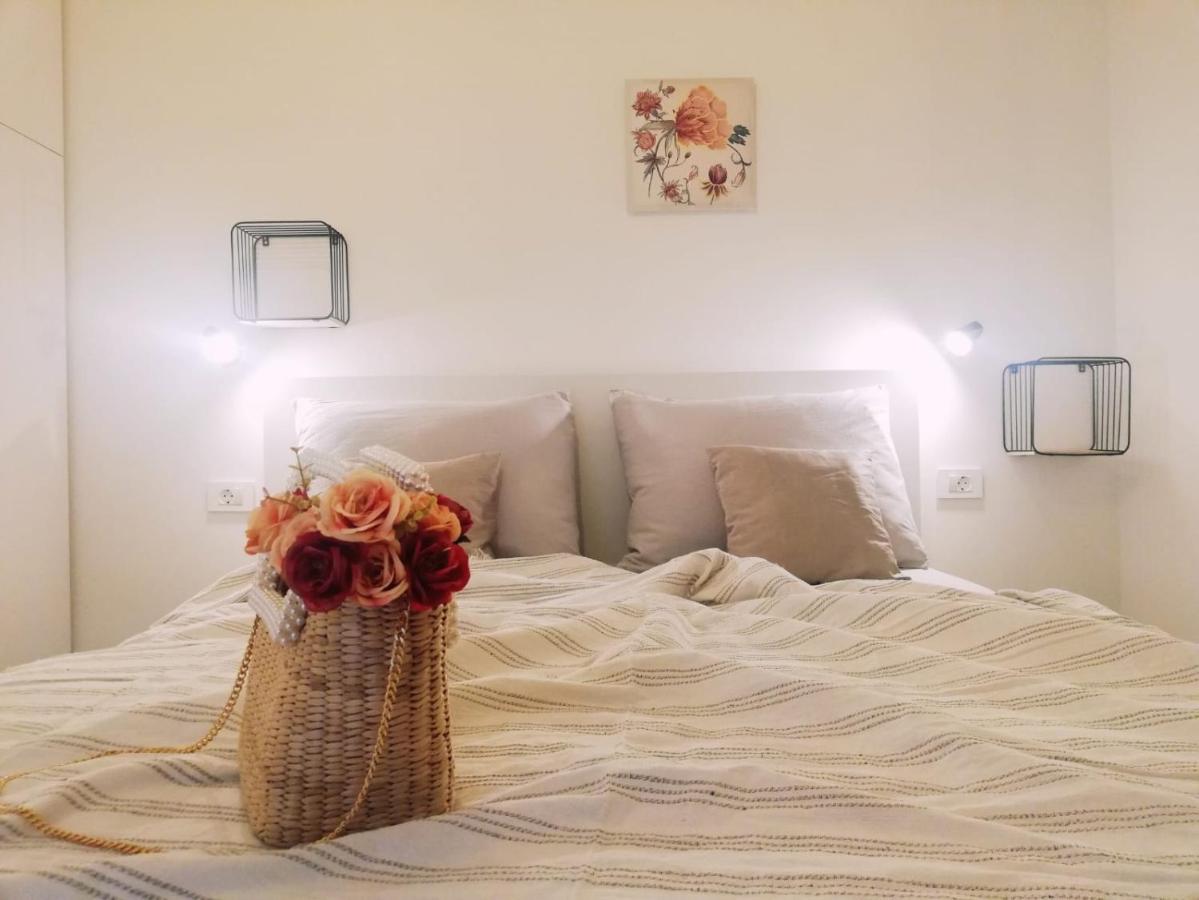 Апартаменты Apartman Aria Дуги-Рат Экстерьер фото